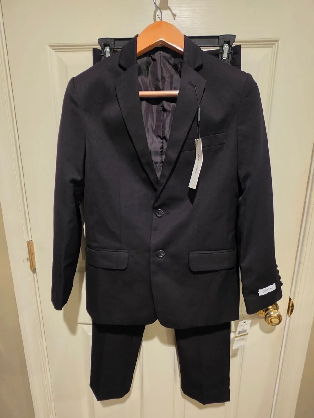 Calvin Klein Black Two-Piece singlebreasted jacket and straight leg pants NWT 14